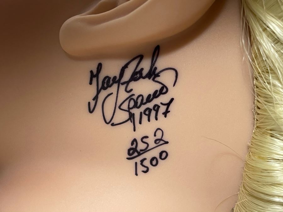 Vintage 1997 Limited Edition Fayzah Spanos Collectible Doll Hand Signed By Fayzah Spanos Precious Heirloom Dolls Designer With Box 252 Of 1500 26L [Photo 6]