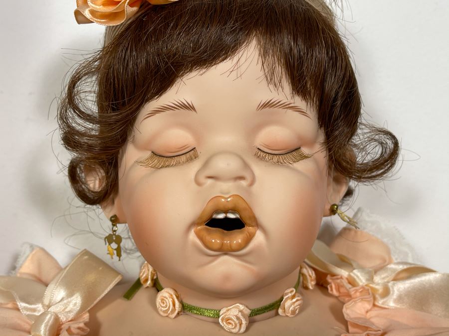 Vintage 1993 Limited Edition Fayzah Spanos Collectible Doll By Fayzah Spanos Precious Heirloom Dolls Designer With Box 1274 Of 2000 24L [Photo 4]