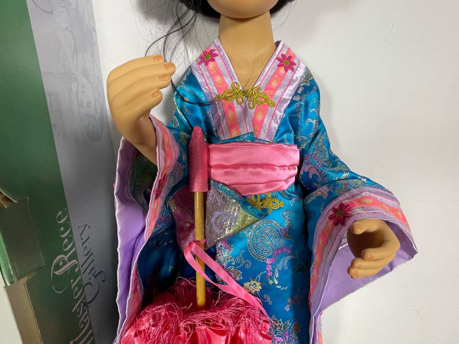 Masterpiece Gallery Limited Edition Artist Doll By Dwi Saptono 21 Of 600 36H With Box [Photo 6]