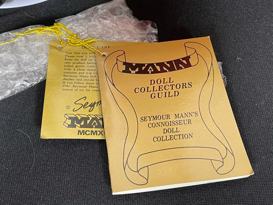 Pair Of Vintage 1991 Seymour Mann Dolls 14H [Photo 6]