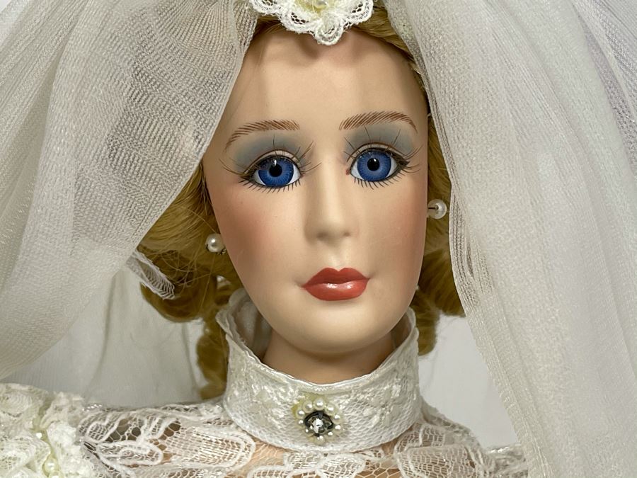 Limited Edition Dynasty Doll Collection 'Winifred' Bride Doll Designed By Hazel Tertsakian 24H [Photo 5]