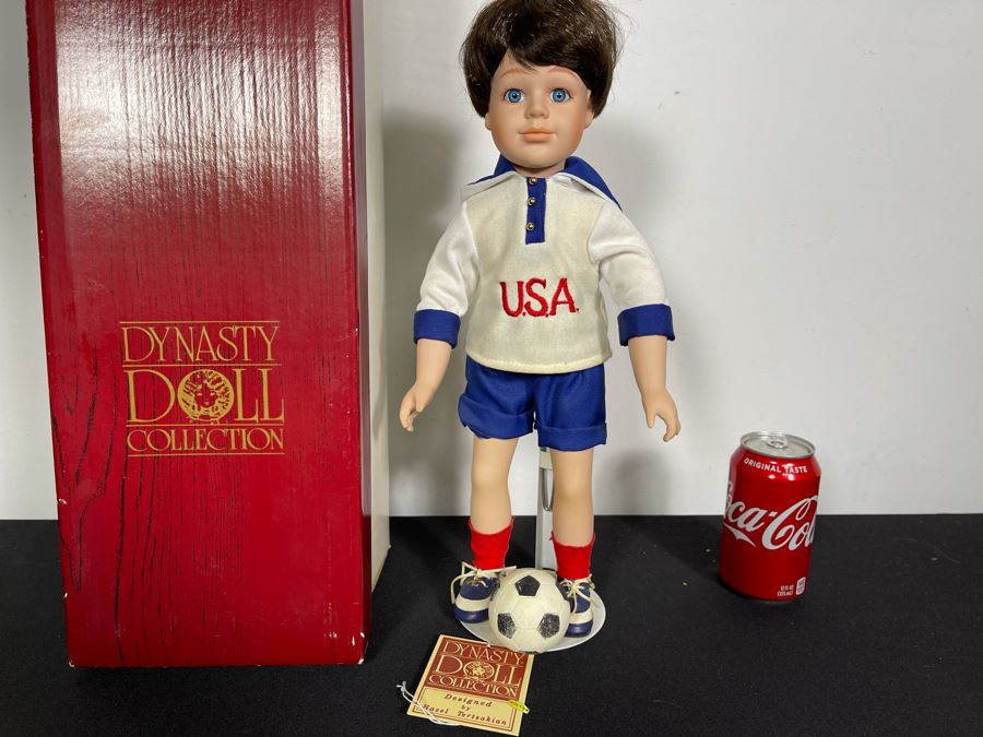 Limited Edition Dynasty Doll Collection Soccer Boy Doll Designed By Hazel Tertsakian 16H [Photo 2]