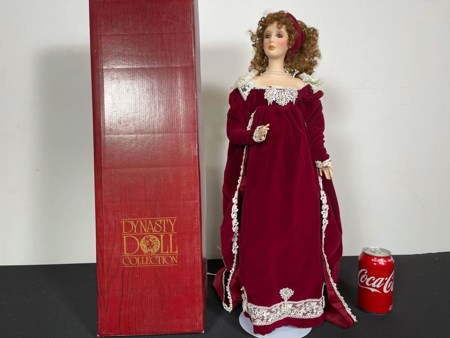 Limited Edition Dynasty Doll Collection Victorian Doll 22H