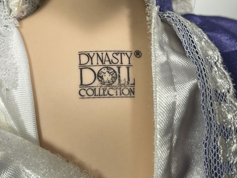 Limited Edition Dynasty Doll Collection Victorian Doll 23H [Photo 6]