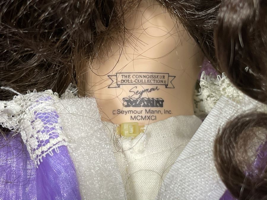 Seymour Mann Connoisseur Collection Doll With Box 18H [Photo 6]