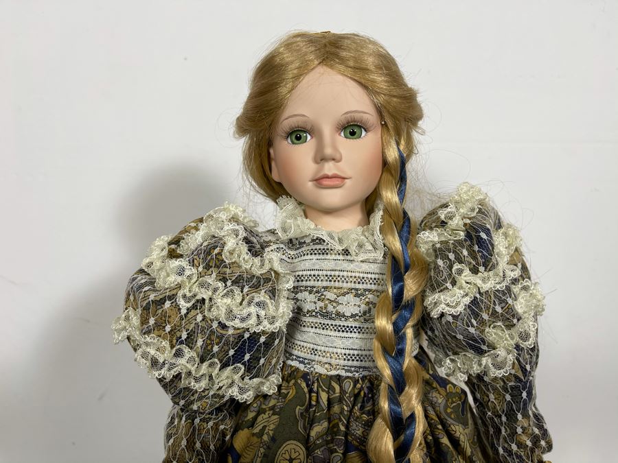 Porcelain Rapunzel Westminster Doll 20H [Photo 3]