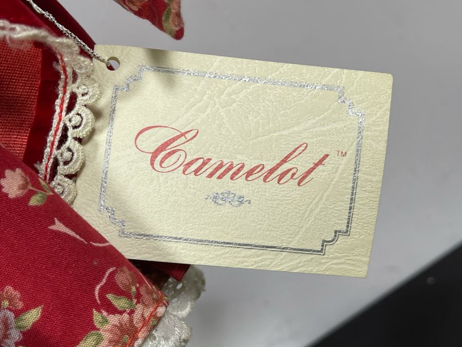 Camelot Handcrafted Doll 'Jillian' 22H [Photo 4]