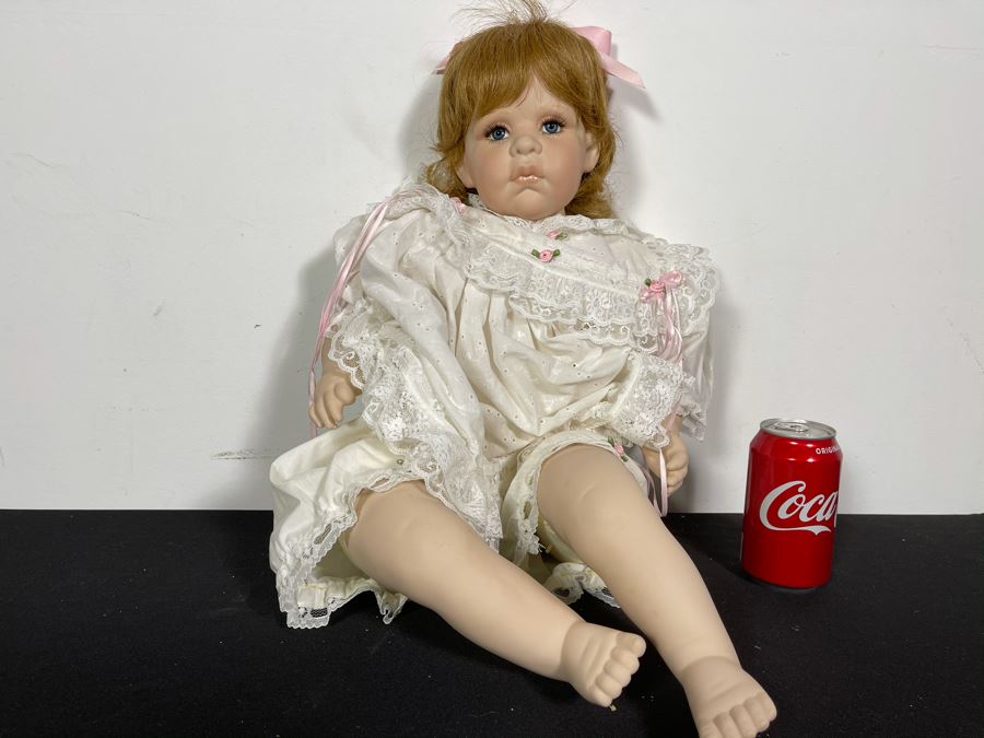 Vintage Limited Edition 1995 Hand Signed Mary Ellen Gilkie Doll 'Britany' 28H [Photo 3]