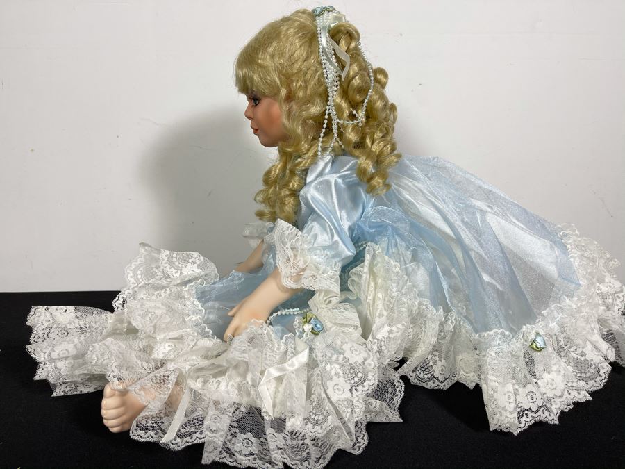 Limited Edition Rustie Doll 1190 Of 2000 26L [Photo 6]