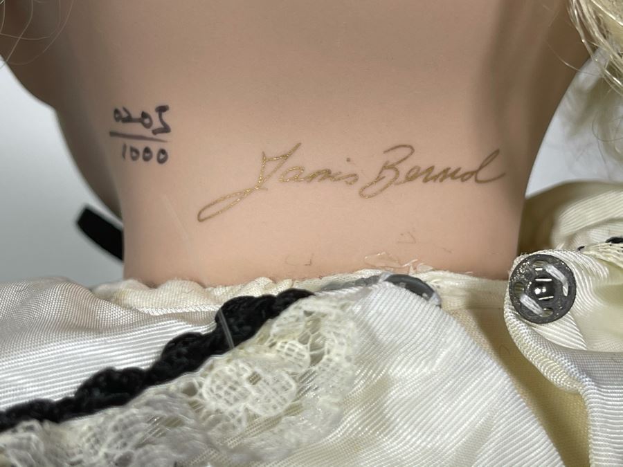 Limited Edition Janis Berard Doll 205 Of 1000 21H [Photo 7]
