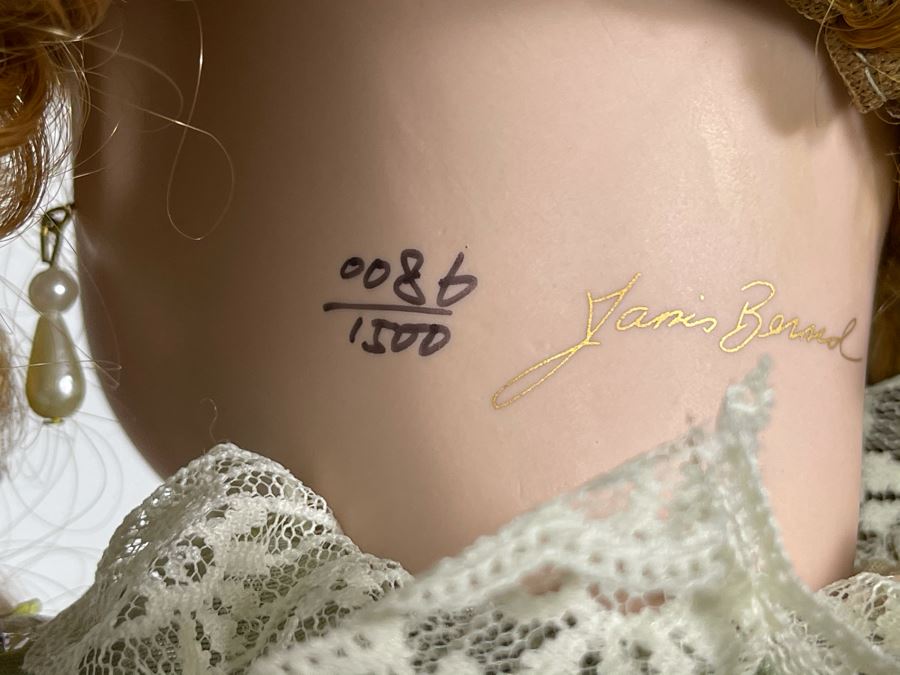 Limited Edition Janis Berard Doll 86 Of 1500 [Photo 9]