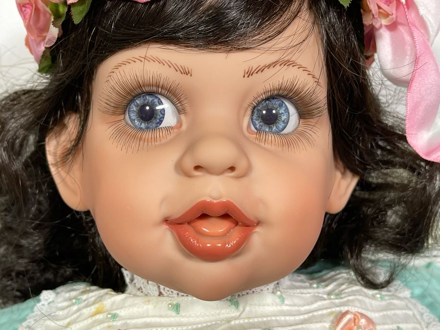 Vintage 1999 Limited Edition Fayzah Spanos Collectible Doll Hand Signed By Fayzah Spanos Precious Heirloom Dolls Designer With Box 676 Of 1500 22L [Photo 4]