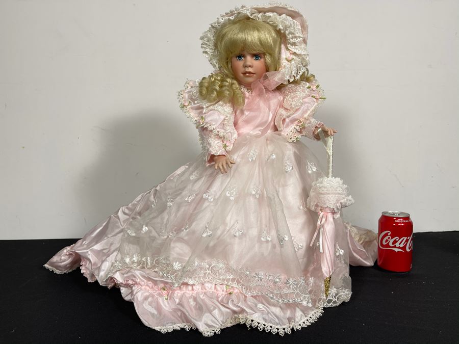 Limited Edition Janis Berard Doll 4314 Of 5000 20H [Photo 3]