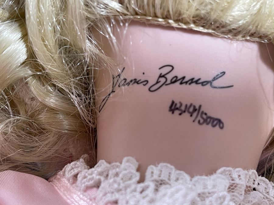 Limited Edition Janis Berard Doll 4314 Of 5000 20H [Photo 8]