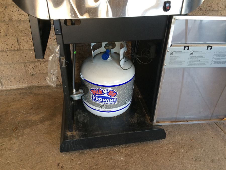 Commerical Infrared Char-Broil Grill [Photo 11]