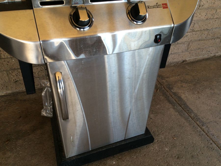 Commerical Infrared Char-Broil Grill [Photo 2]