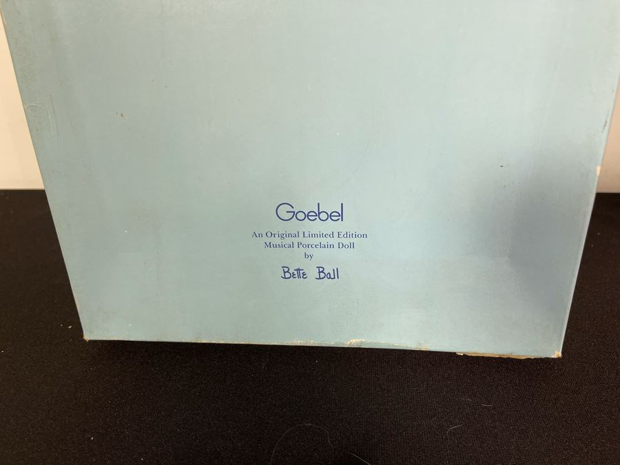 Vintage 1993 Betty Jane Carter Original Limited Edition Musical Porcelain Doll Designed By Bette Ball For Goebel 292 Of 500 30H With Box [Photo 12]