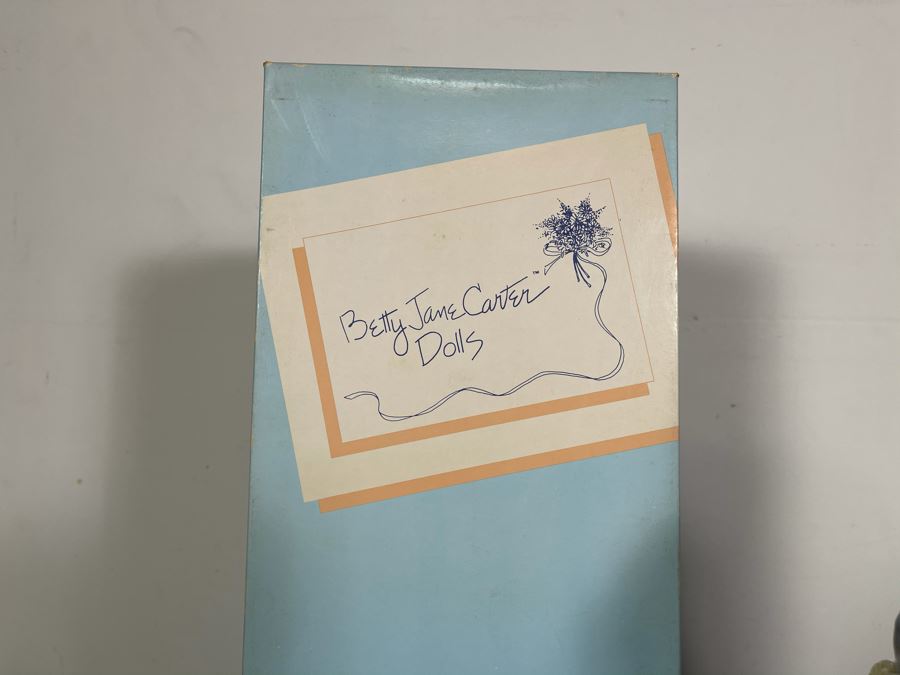 Vintage 1993 Hand Signed Betty Jane Carter Original Limited Edition Musical Porcelain Doll Designed By Bette Ball For Goebel 276 Of 1000 22H With Box Hand Signed By Bette Ball [Photo 10]