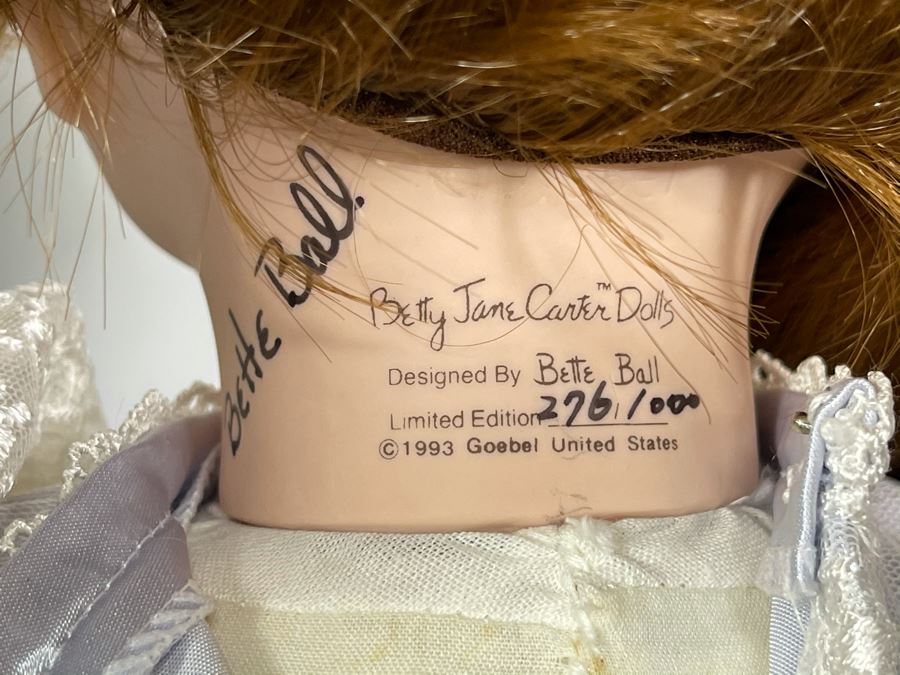 Vintage 1993 Hand Signed Betty Jane Carter Original Limited Edition Musical Porcelain Doll Designed By Bette Ball For Goebel 276 Of 1000 22H With Box Hand Signed By Bette Ball [Photo 6]