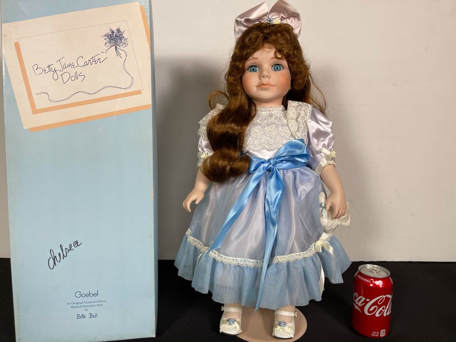 Vintage 1993 Hand Signed Betty Jane Carter Original Limited Edition Musical Porcelain Doll Designed By Bette Ball For Goebel 276 Of 1000 22H With Box Hand Signed By Bette Ball [Photo 3]