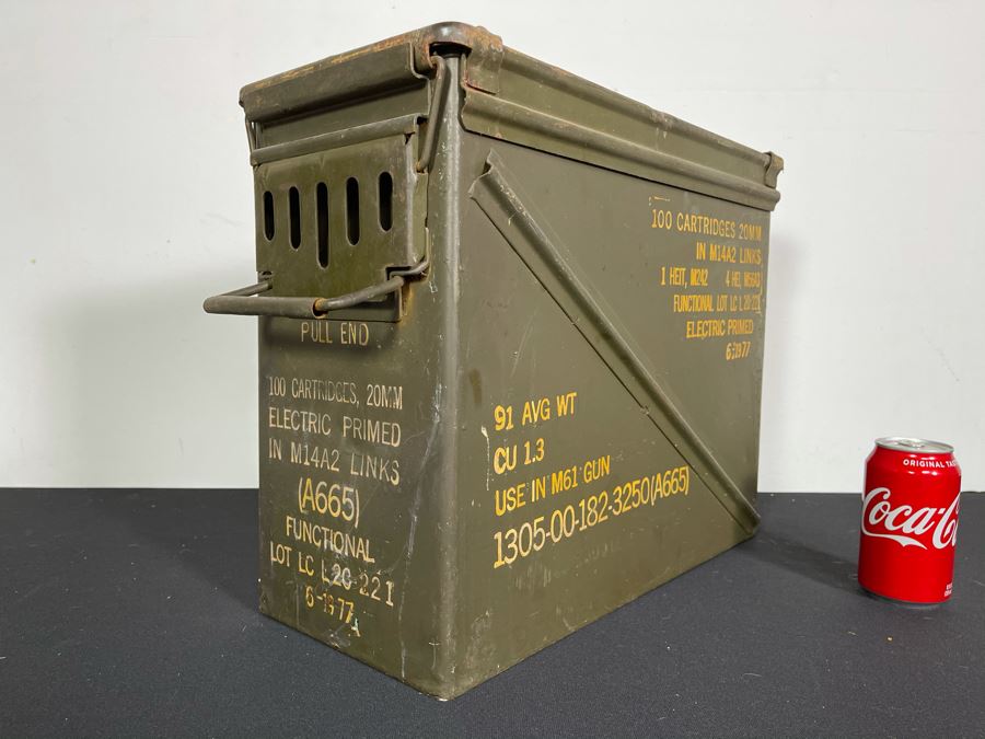 Vintage M61 Gun 20MM Ammunition Cartridge Military Metal Box Case With Handles 19W X 8D X 14H [Photo 5]