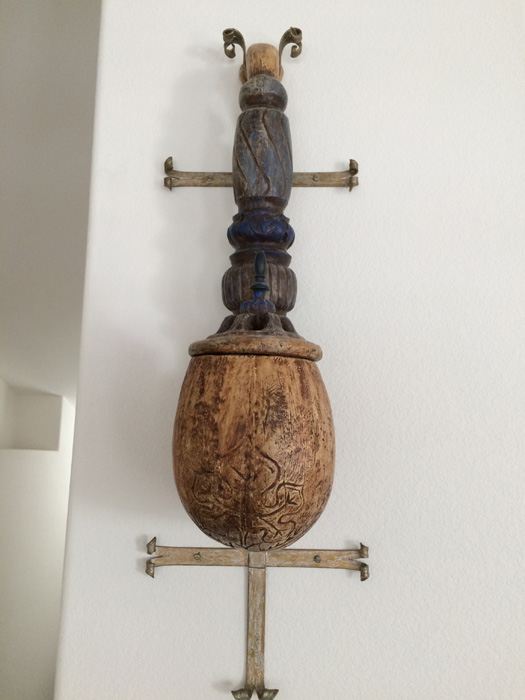 Large Decorative Ceramic Pipe with Wall Mount [Photo 2]