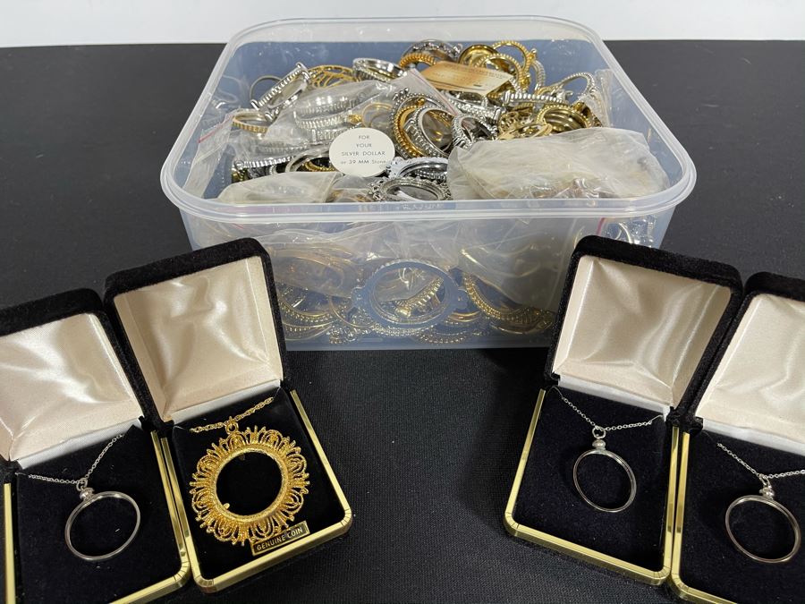 Plastic Bin Filled With Hundreds Of US One Dollar / Half Dollar Coin Bezel Holders - See Photos [Photo 2]