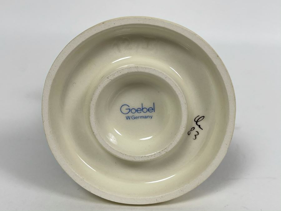 Hummel Figurine 'Chimney Sweep' #12 5.5H [Photo 5]