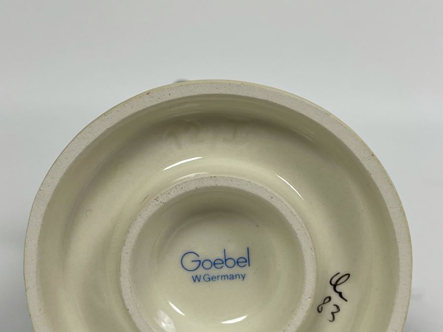 Hummel Figurine 'Chimney Sweep' #12 5.5H [Photo 6]