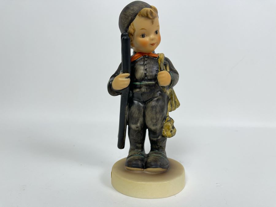 Hummel Figurine 'Chimney Sweep' #12 5.5H [Photo 2]