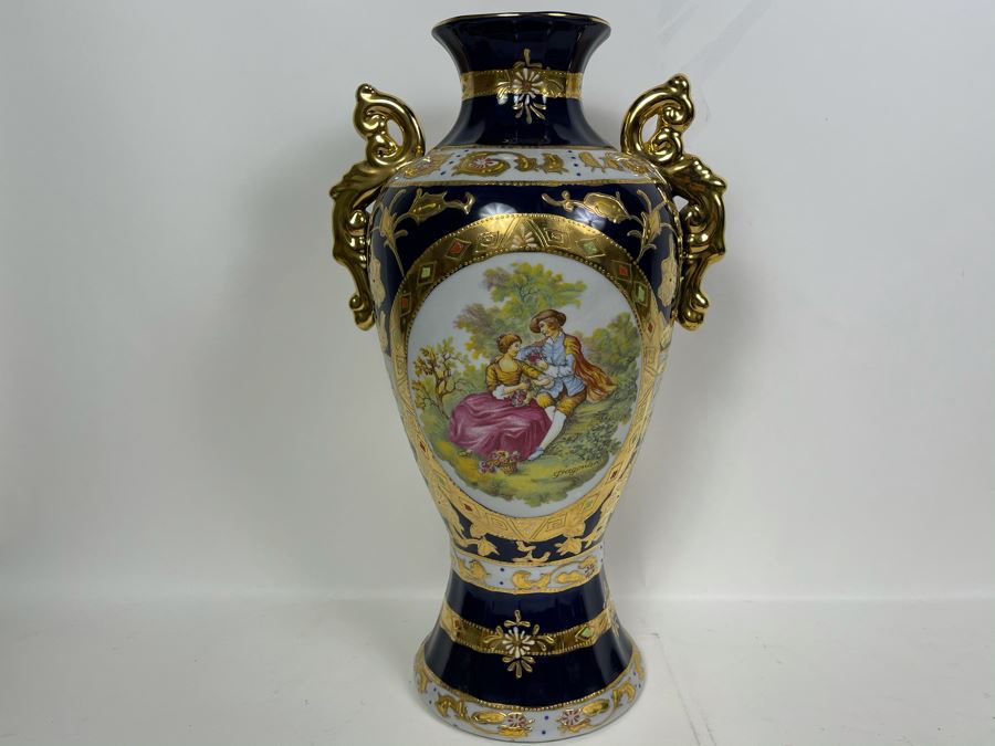 Large European Design Vase 17.5H