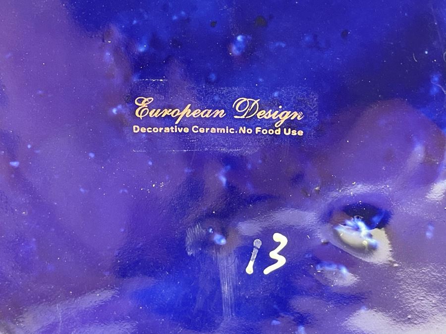 Large European Design Vase 17.5H [Photo 13]