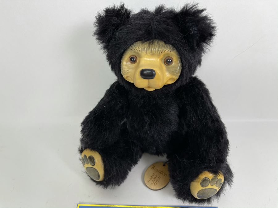 Robert Raikes Individually Carved Wooden Bear Brandon 225 Of 750 9L [Photo 3]