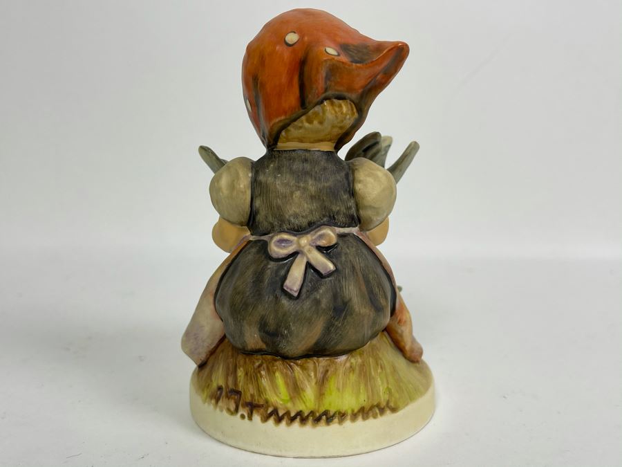 JUST ADDED - Hummel Figurine 'Cinderella' 4.75H #337 [Photo 4]