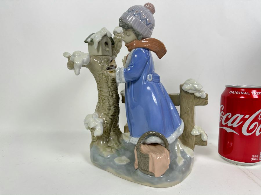 JUST ADDED - Lladro Figurine Winter Frost Girl With Bird And Tree #5.287 With Box 8W X 5.5D X 10H [Photo 4]