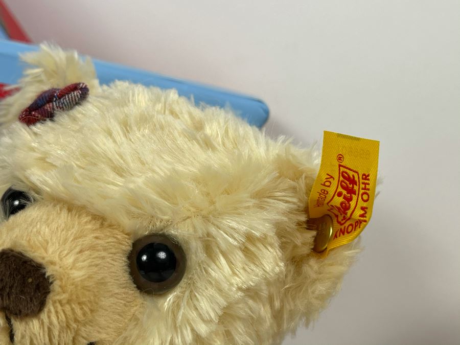 JUST ADDED - Pair Of German Steiff Bears With Boxes 9H [Photo 7]