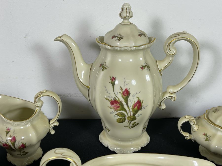 JUST ADDED - Large German Rosenthal China Set Pompadour Classic Rose Gold Rim Pattern Apx Service For 10+ - See Photos [Photo 10]
