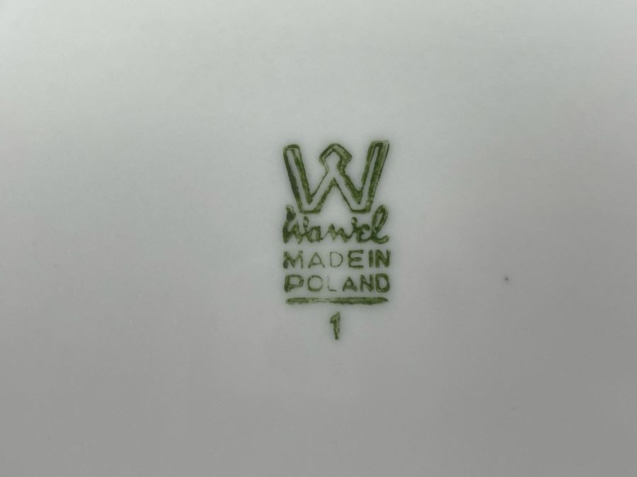 JUST ADDED - Wawel Poland China Set Gold Rim Apx Service For 8 - See Photos [Photo 19]