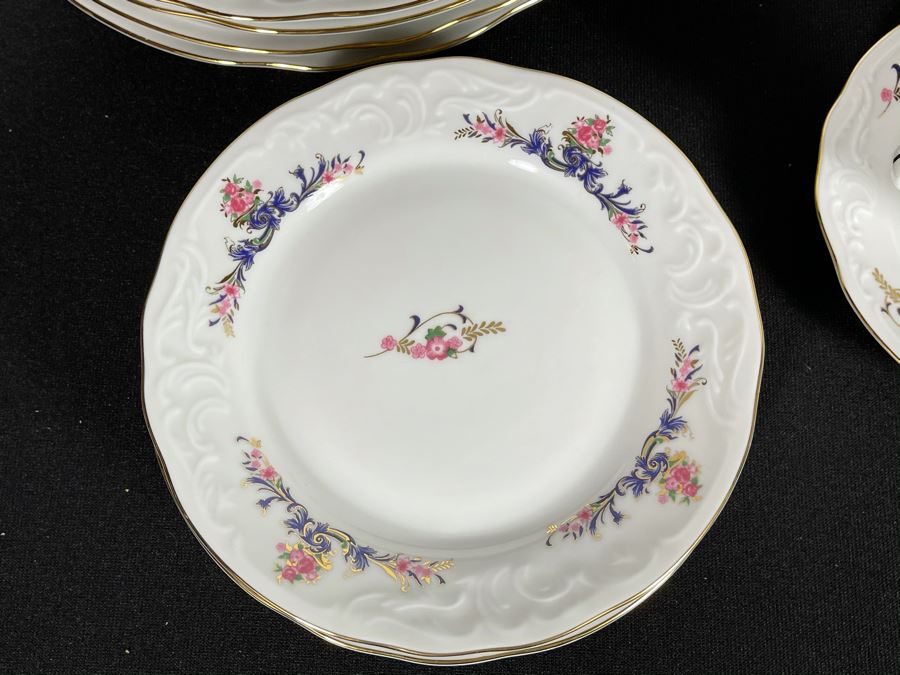 JUST ADDED - Menuet Poland Royal Vienna Collection China Set Gold Rim Apx Service For 4 - See Photos [Photo 9]