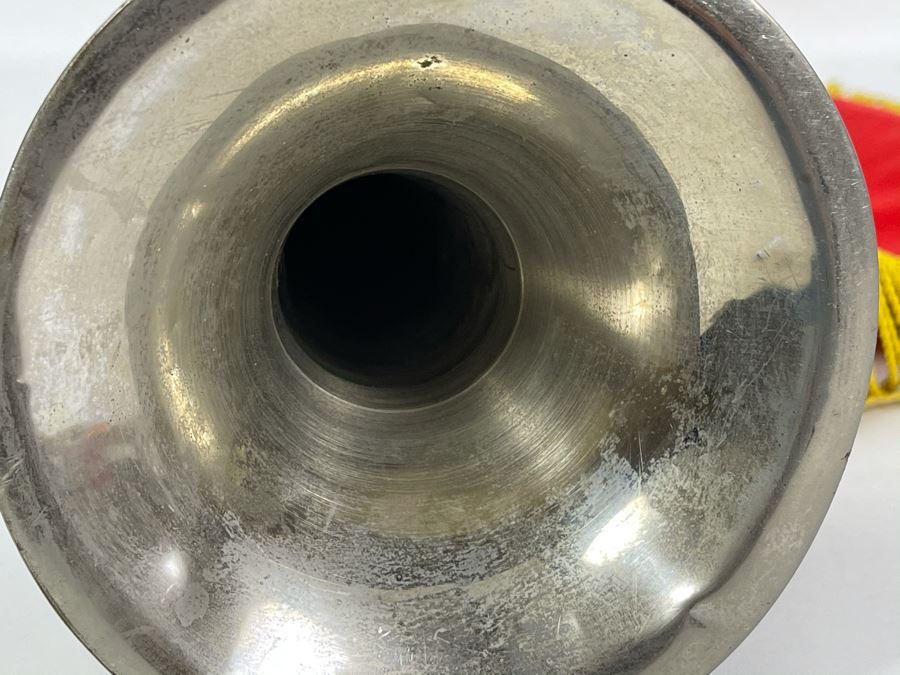 Vintage Soviet Union Russian Youth Group 'Pioneers' Trumpet With Moto Flag 21L [Photo 13]