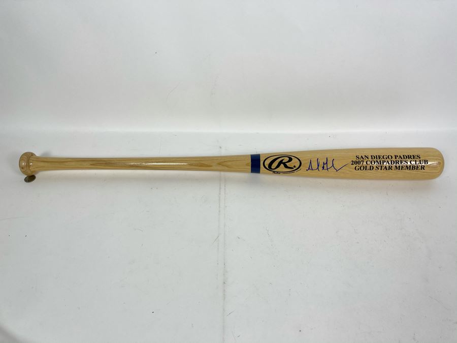Hand Signed Adrian Gonzalez Baseball Bat From San Diego Padres 2007 Compadres Club Gold Star Member 32L [Photo 3]