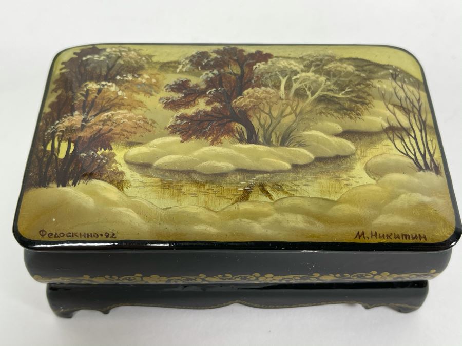 Handpainted Signed Russian Palekh Lacquer Box 4.25W X 2.5D X 1.75H [Photo 2]