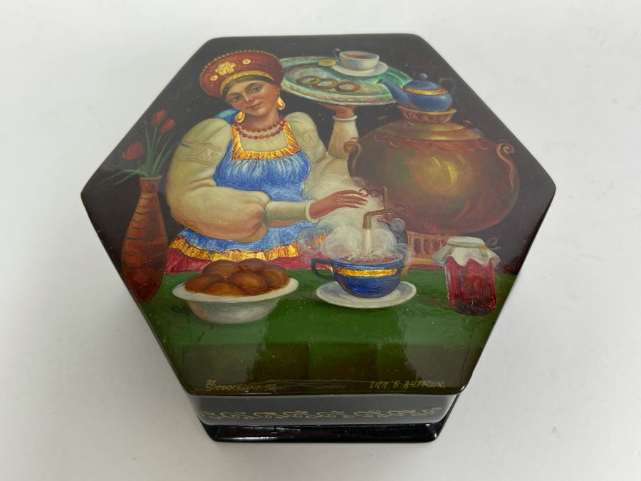 Handpainted Signed Russian Palekh Lacquer Box 4W X 1.5H [Photo 2]