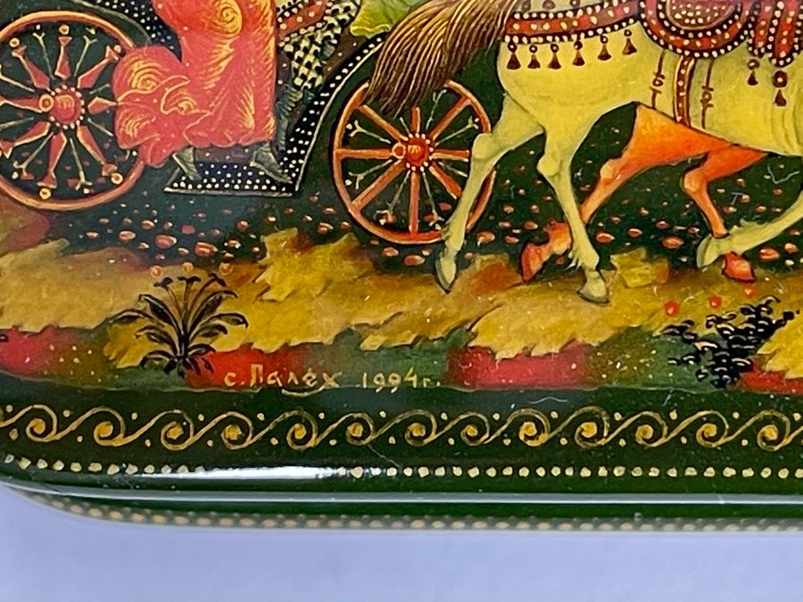 Handpainted Signed Russian Palekh Lacquer Box 3.5W X 2D X 1.25H [Photo 8]