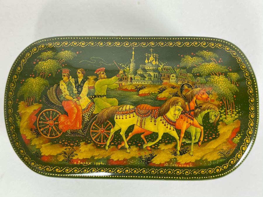 Handpainted Signed Russian Palekh Lacquer Box 3.5W X 2D X 1.25H