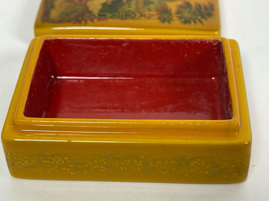 Handpainted Signed Russian Palekh Lacquer Box 2.5W X 1.75D X 1H [Photo 9]