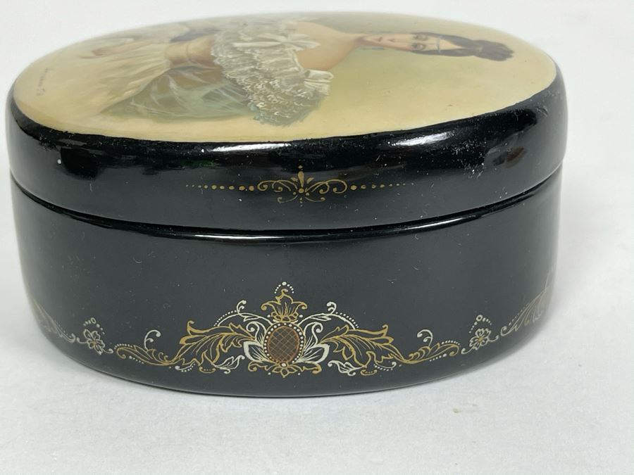 Handpainted Signed Russian Palekh Lacquer Box 3.5W X 2.75D X 1.5H [Photo 10]