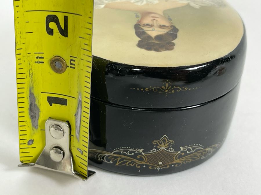 Handpainted Signed Russian Palekh Lacquer Box 3.5W X 2.75D X 1.5H [Photo 15]