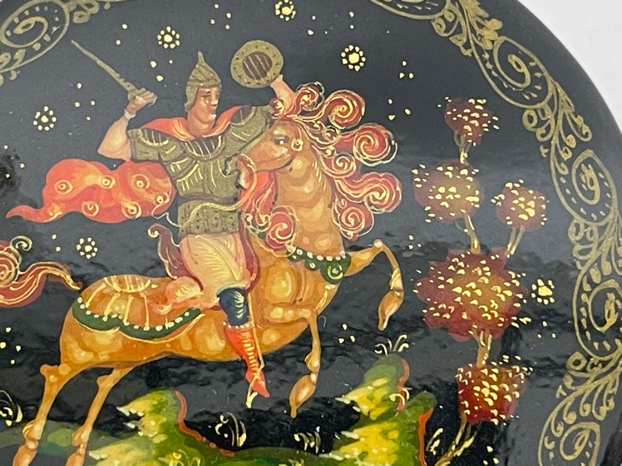 Handpainted Signed Russian Palekh Lacquer Box 2W X 1H [Photo 6]