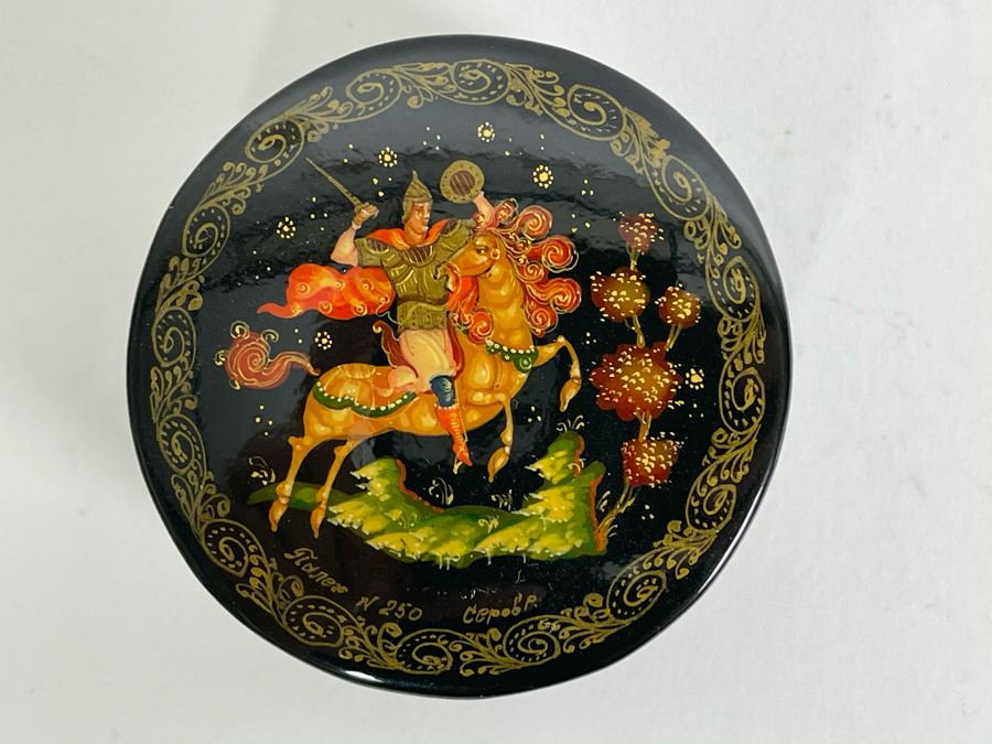 Handpainted Signed Russian Palekh Lacquer Box 2W X 1H [Photo 2]